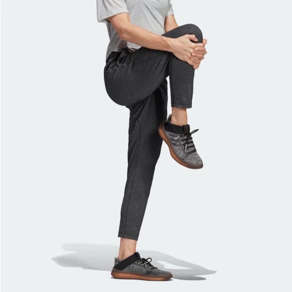 Women's Adidas Believe This 7/8 Pants In Dark Charcoal Heather Gray Size X-Small